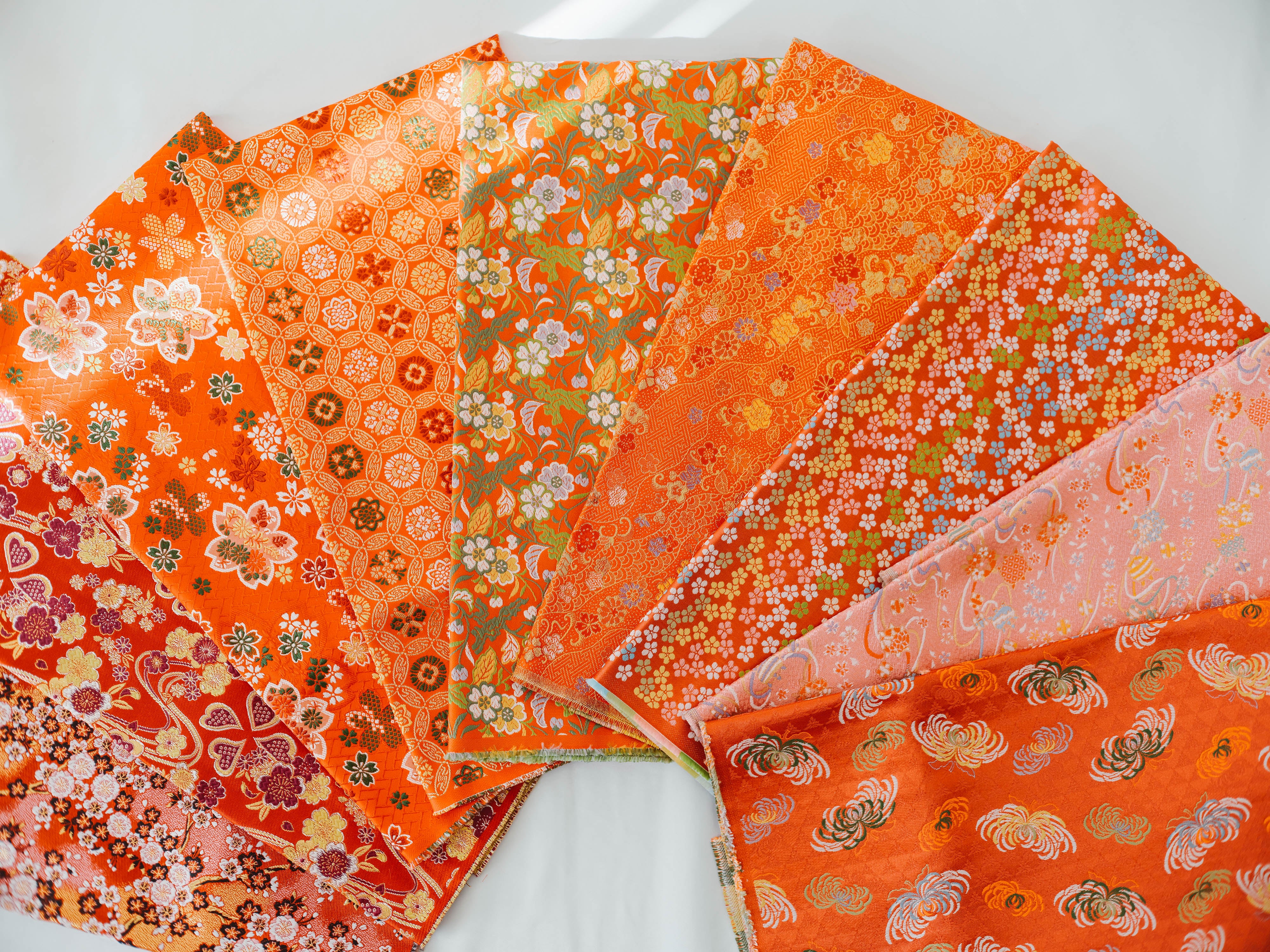 Hina doll fabric(雛人形のはぎれ)〜暖色(赤橙黄)系〜