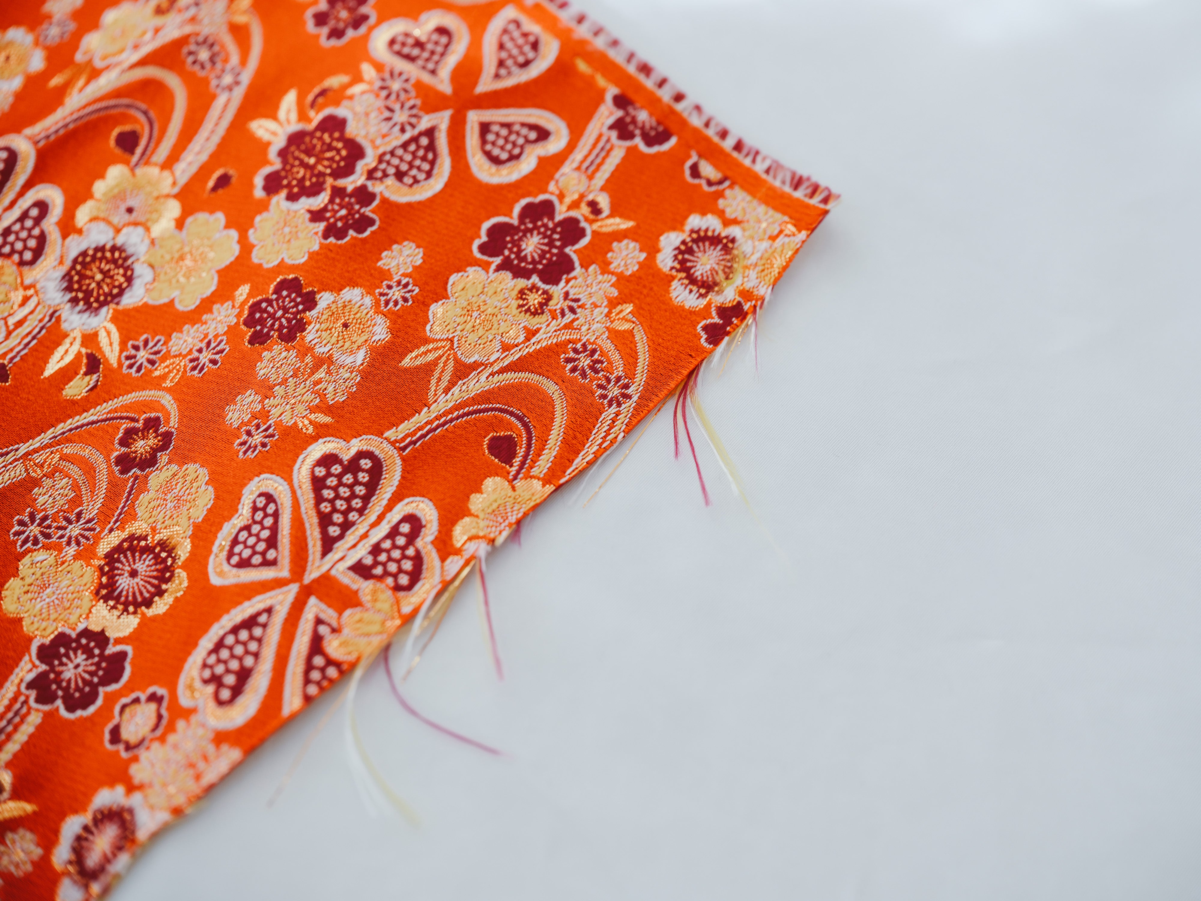 Hina doll fabric(雛人形のはぎれ)〜暖色(赤橙黄)系〜