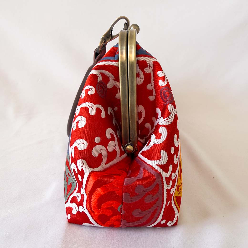 (残り2品)豪華刺繍 がま口ハンドバッグ 「gama- bag」 - HARUMEKI