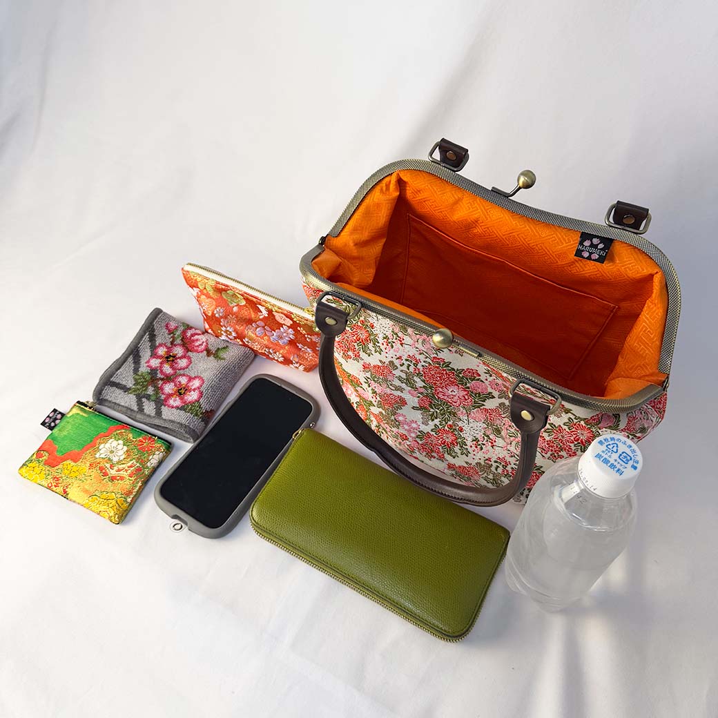(残り2品)豪華刺繍 がま口ハンドバッグ 「gama- bag」 - HARUMEKI
