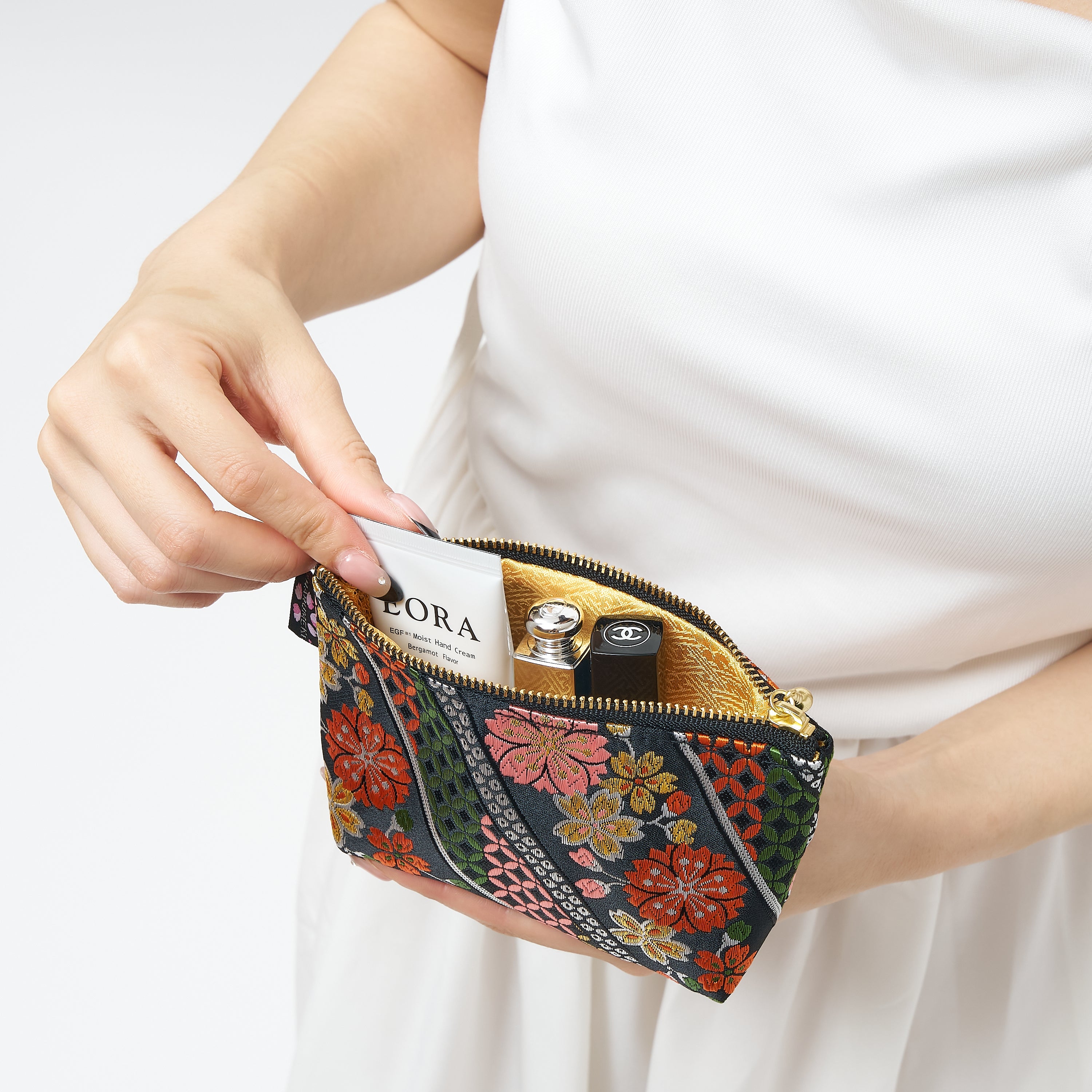 きんらん ちいさめポーチ