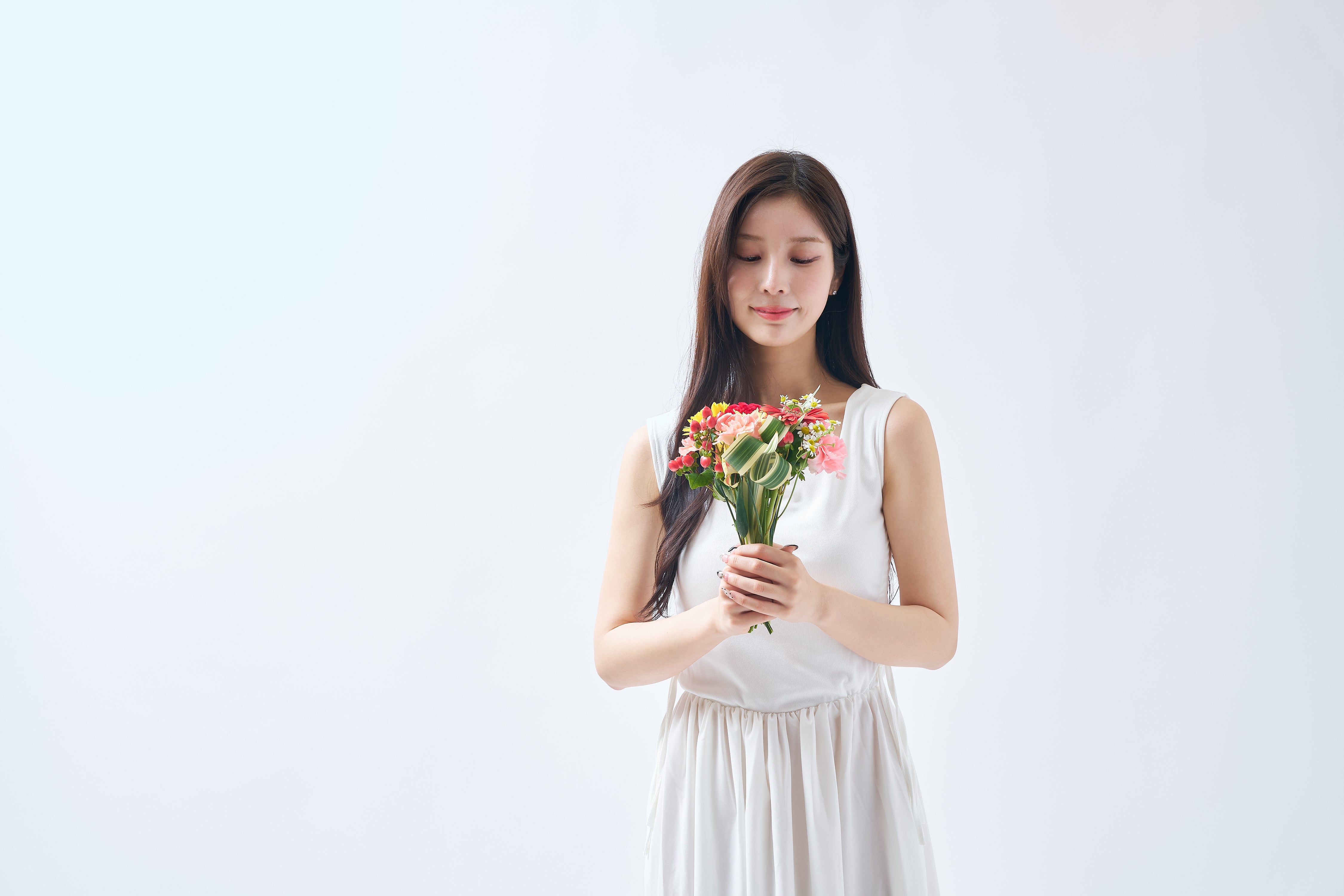 「金襴が、日常に溶けるとき。HARUMEKIが生まれた理由」