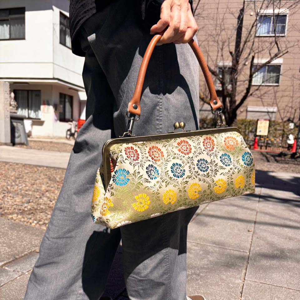（残り2品）豪華刺繍 がま口ハンドバッグ 「gama- bag」 - HARUMEKI