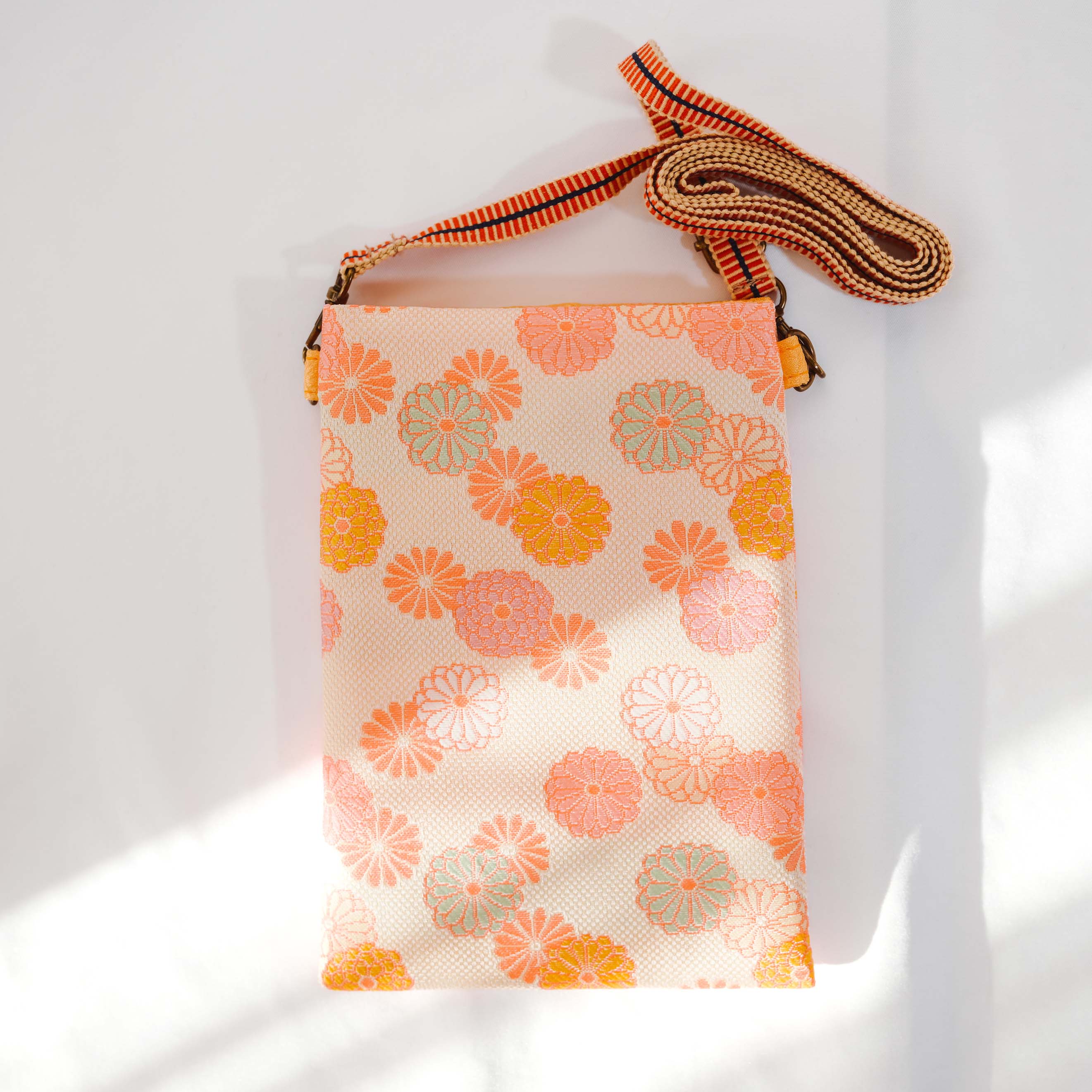 iphone スマホポシェット｜金襴織り