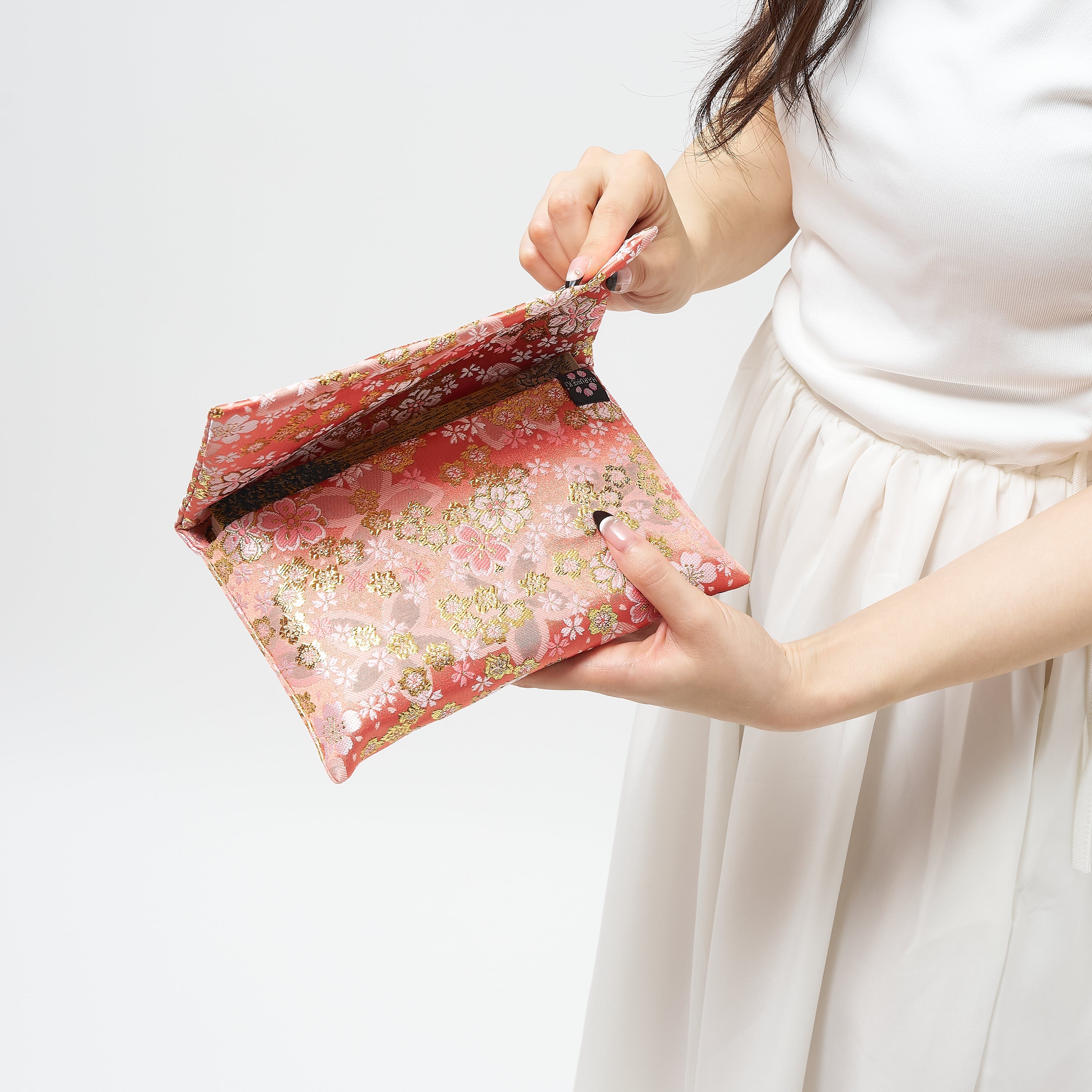 【御朱印帳も入る】金襴 ヴィンテージ 袱紗マルチケース （ふくさ / パスポートケース・和雑貨） - HARUMEKI