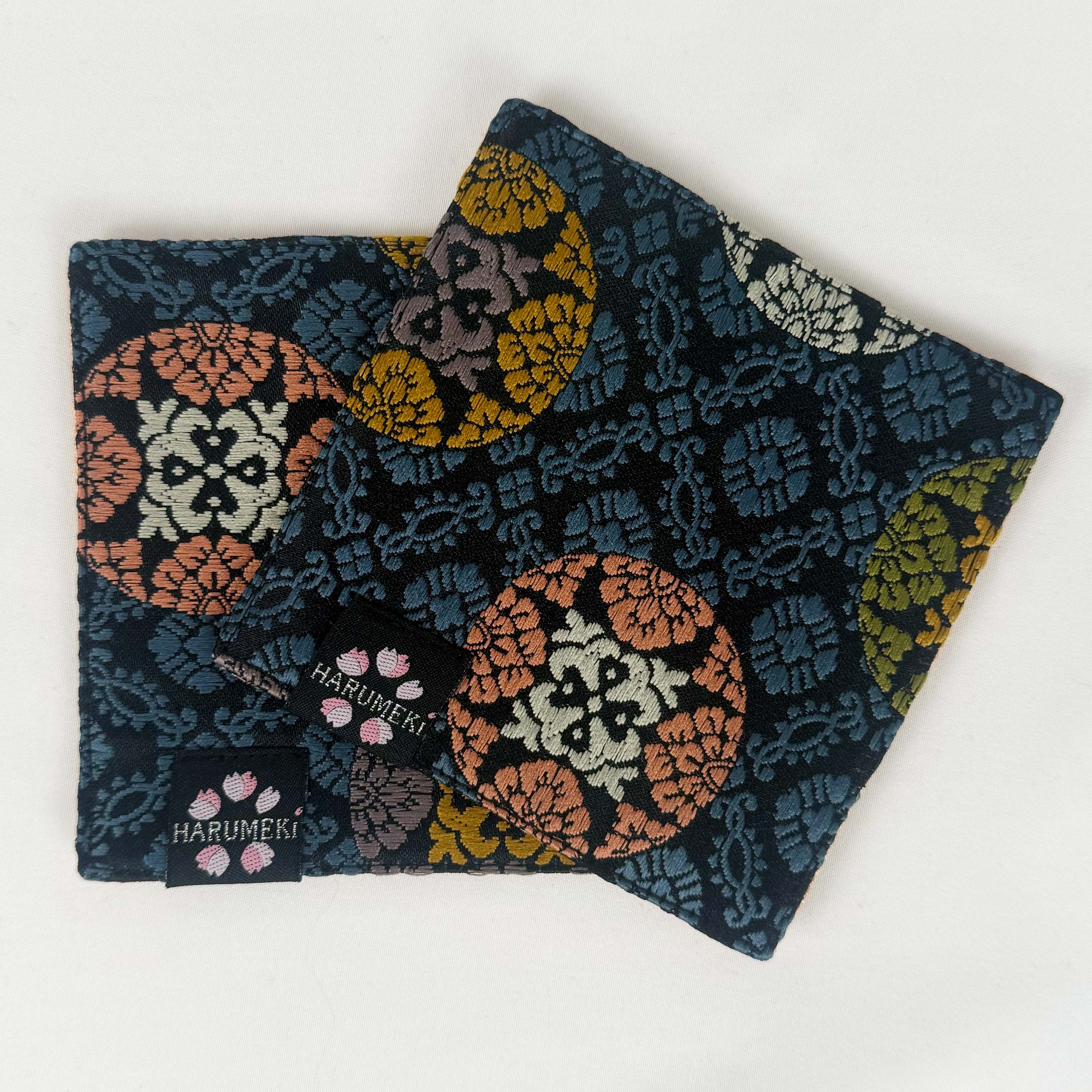 【グラスを彩り、小物を休ませるコースター　２枚セット】Vintage Brocade マルチトレイ「季節の雫」 - HARUMEKI