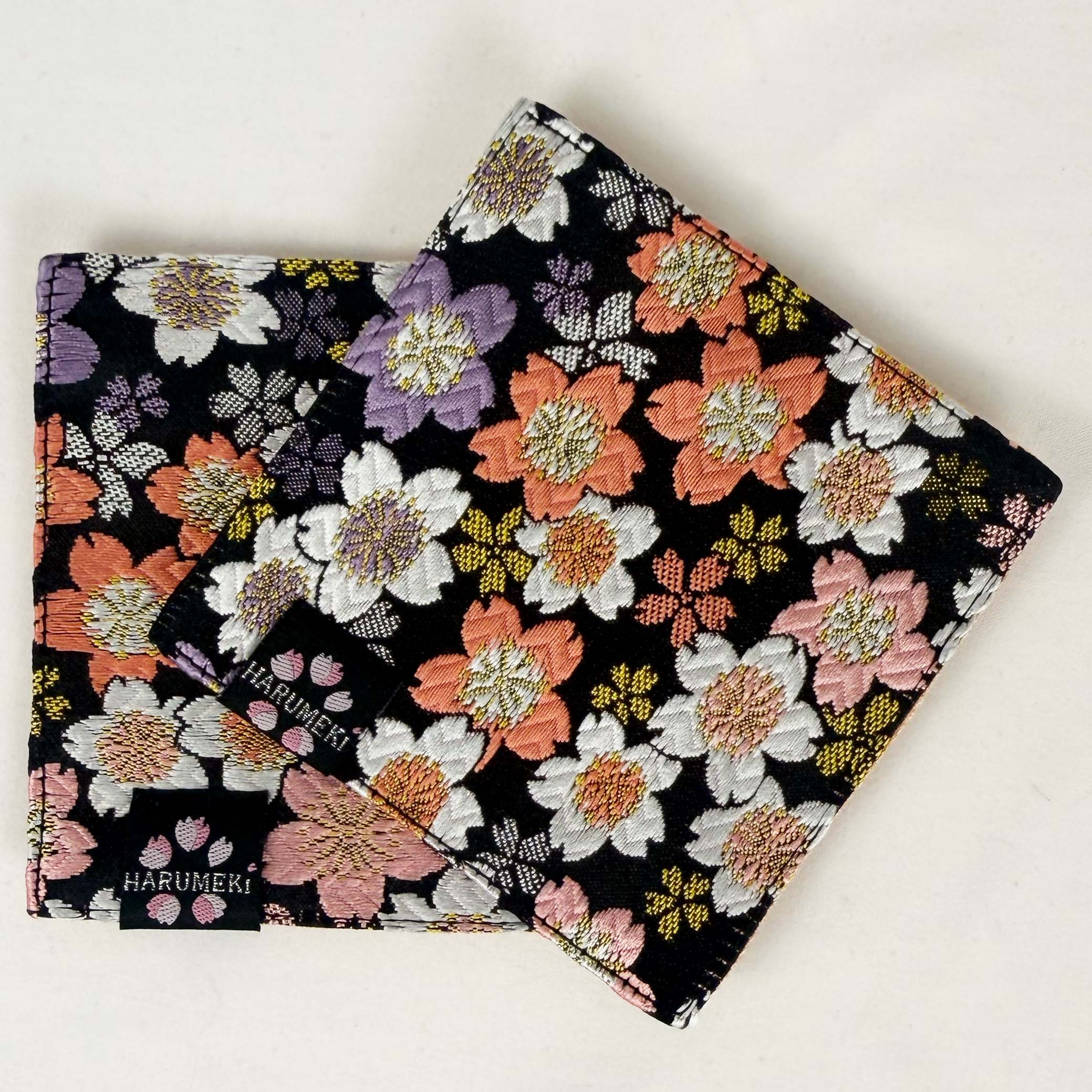 【グラスを彩り、小物を休ませるコースター　２枚セット】Vintage Brocade マルチトレイ「季節の雫」 - HARUMEKI